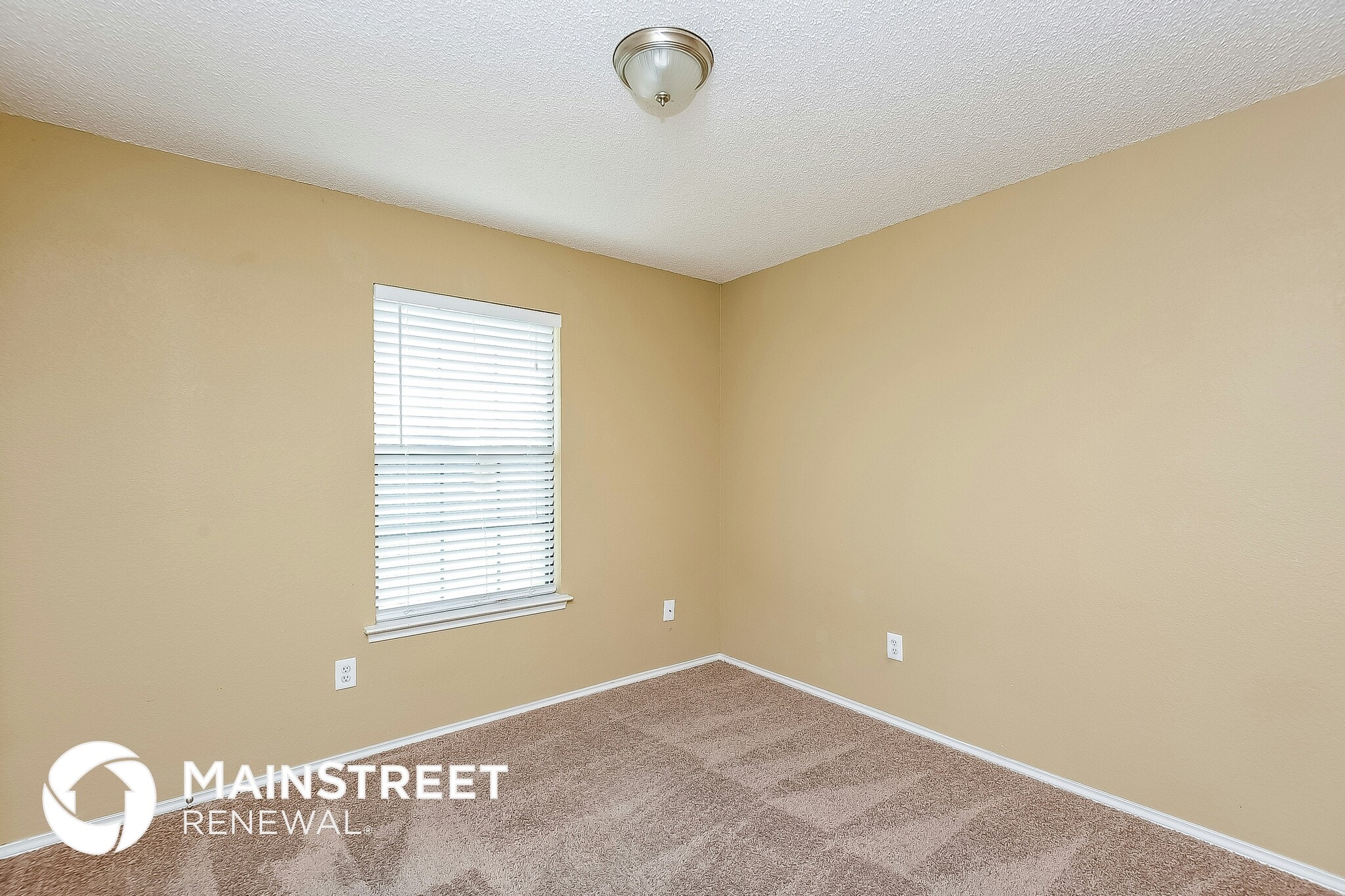 Building Photo - 645 Lemon Dr