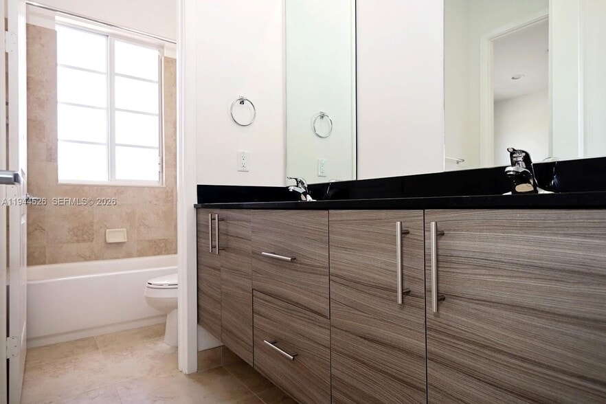 Building Photo - 2844 SW 81st Ter