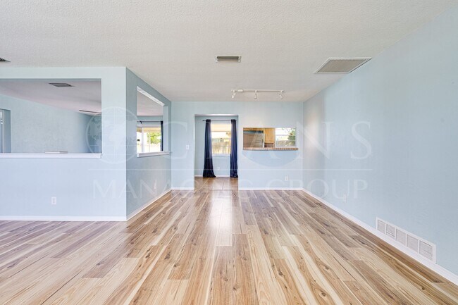 Building Photo - Welcome to your Perfect Beachside Retreat!