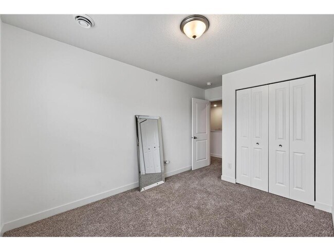Building Photo - 6596 Genevieve Trail