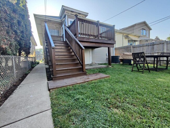 Building Photo - 3108 N 78th Ct