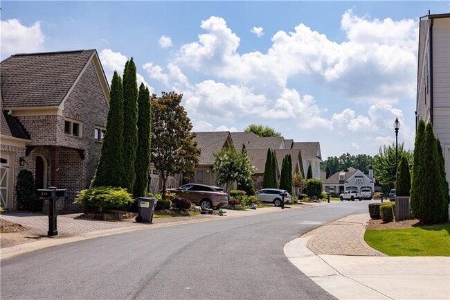 Building Photo - 307 Gray Shingle Ln