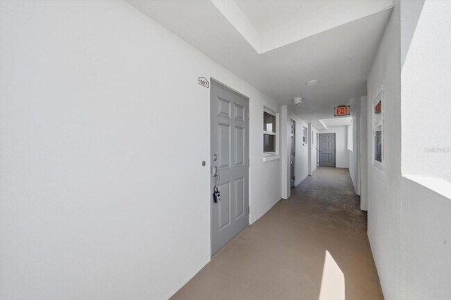 Building Photo - 5108 Brittany Dr S