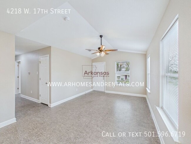 Building Photo - 4218 W 17th St