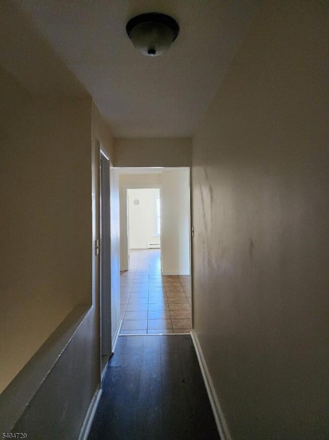 Building Photo - 239 Magnolia Ave