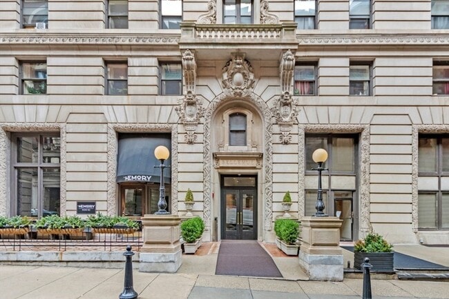 Building Photo - 21 Beacon St