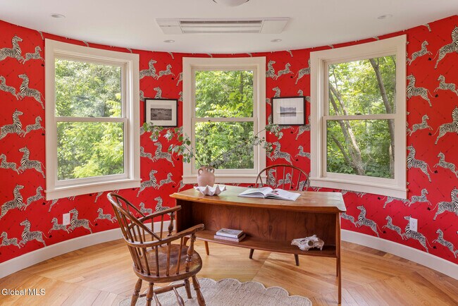 Building Photo - 243 Morton Rd