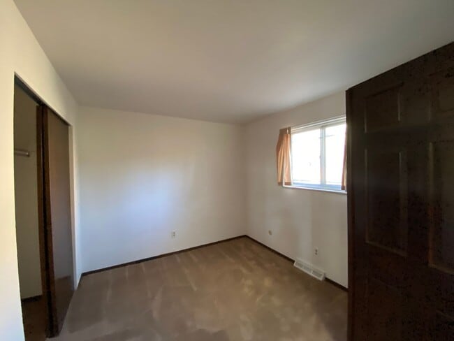 Building Photo - 1632 S Macon St