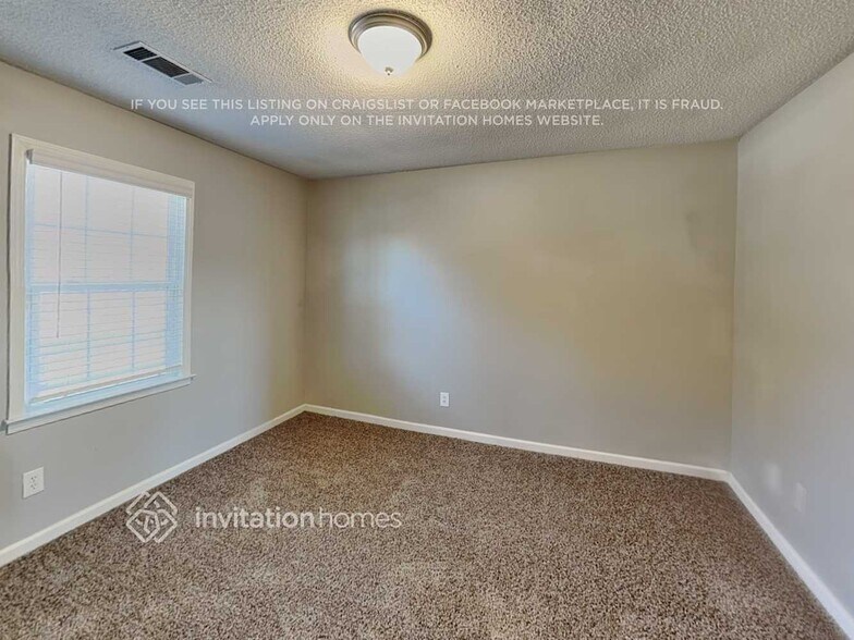 Building Photo - 4145 Fox Chase Dr