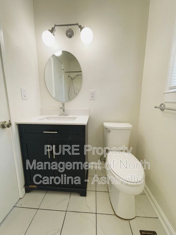 Building Photo - 86 Trowbridge Ln