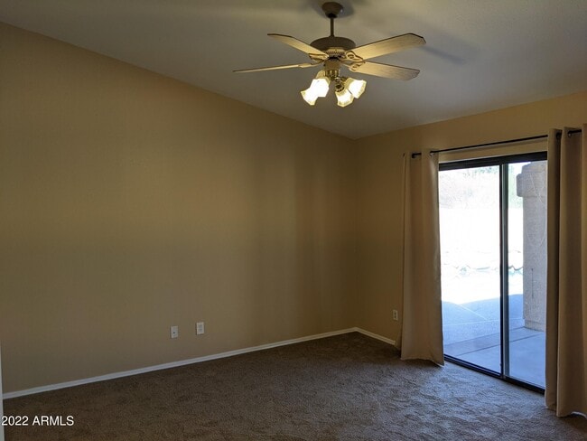 Building Photo - 14052 N La Casa Dr
