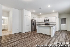 Building Photo - 14439 Elkhorn Crest