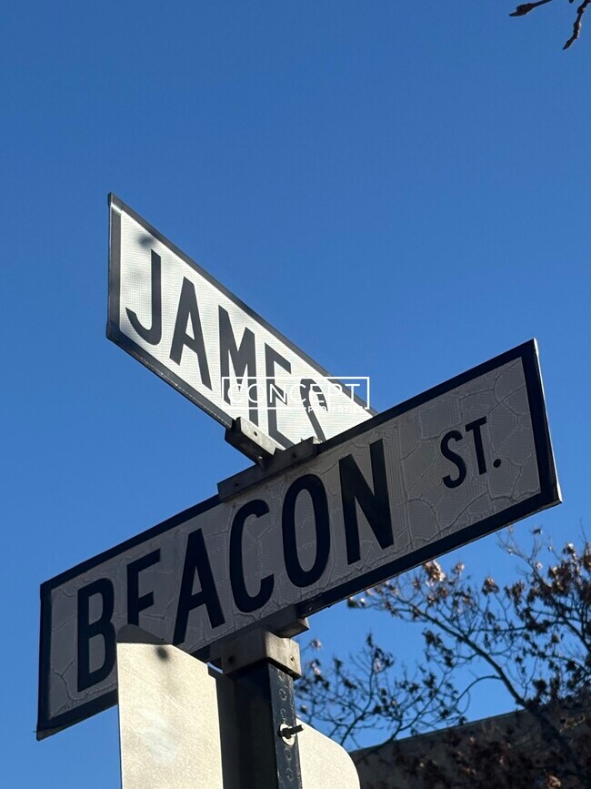 Building Photo - 7 James St