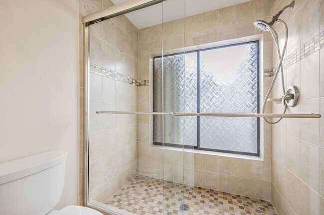 Building Photo - 21356 Summertrace Cir