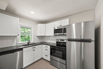Building Photo - 1407 Clover St NW
