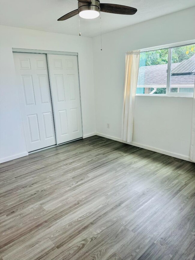 Building Photo - 41-809-809 Mekia St