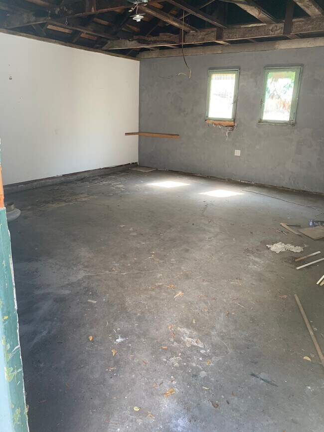 2 Car Garage Storage - 10730 Palms Blvd