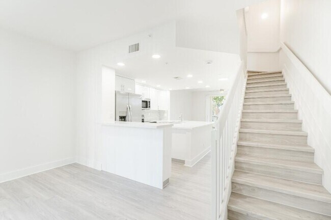 Building Photo - 20889 St Andrews Blvd