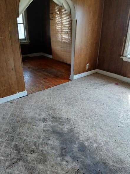 Building Photo - 4931 Plover Ave