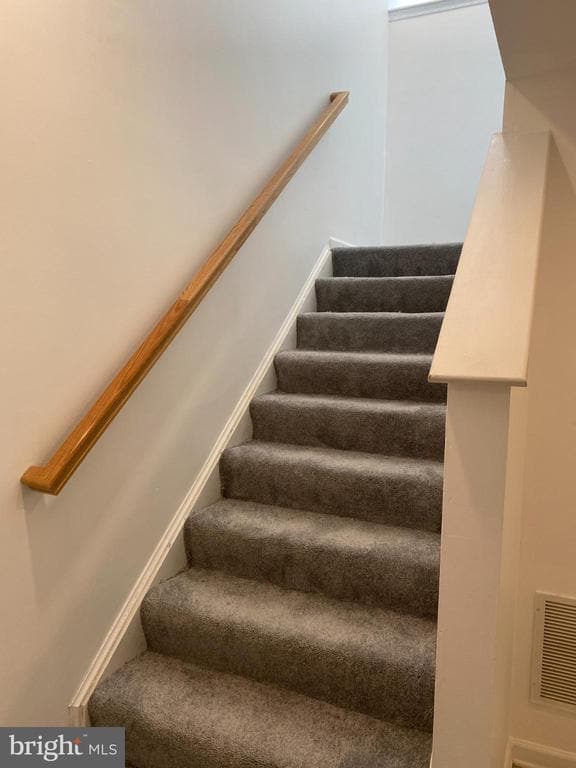 Building Photo - 71 Athens Dr