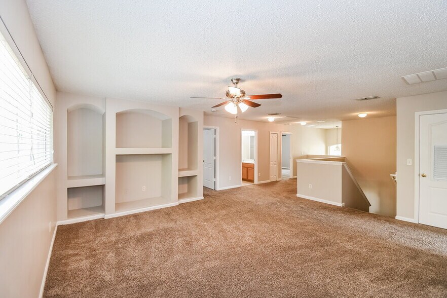 Building Photo - 133 Casa Sevilla Ave