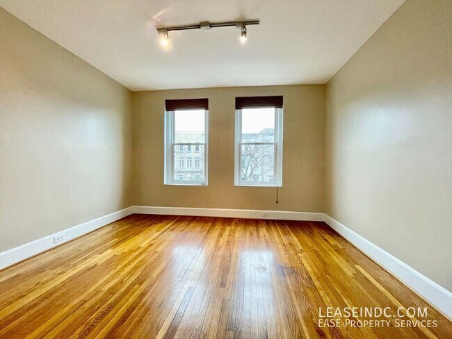 Building Photo - 1706 U St NW