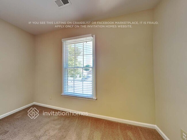 Building Photo - 8227 Beardsley Dr