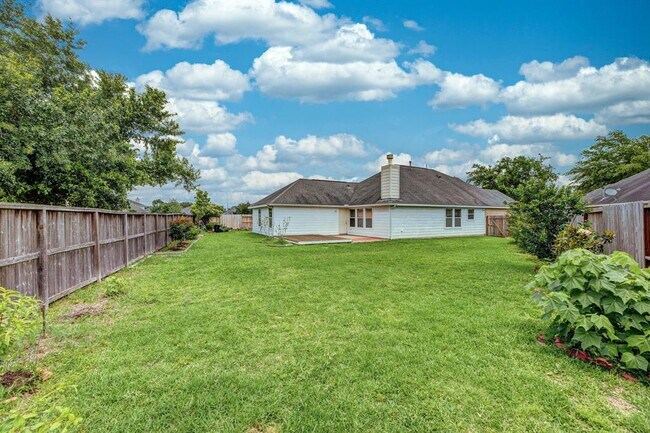 Building Photo - 19234 Mustang Pointe Ln