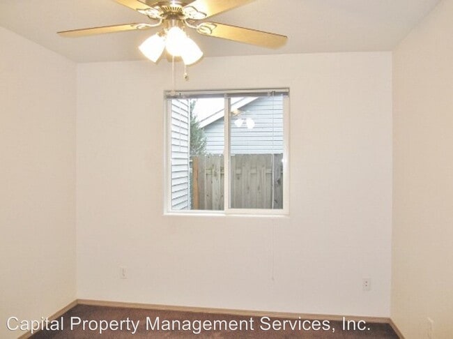 Building Photo - 130 SE 105th Ave