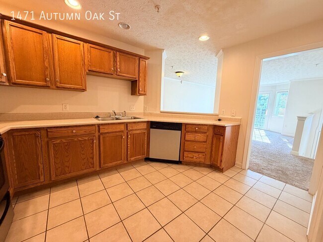 Building Photo - 1471 Autumn Oak St