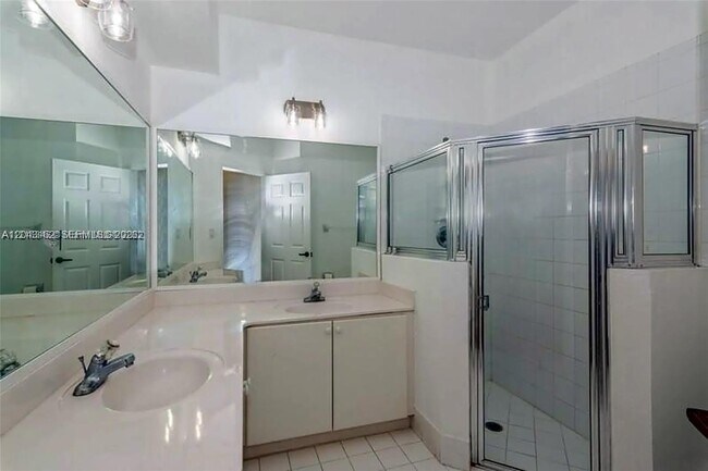 Building Photo - 11497 NW 78th Terrace
