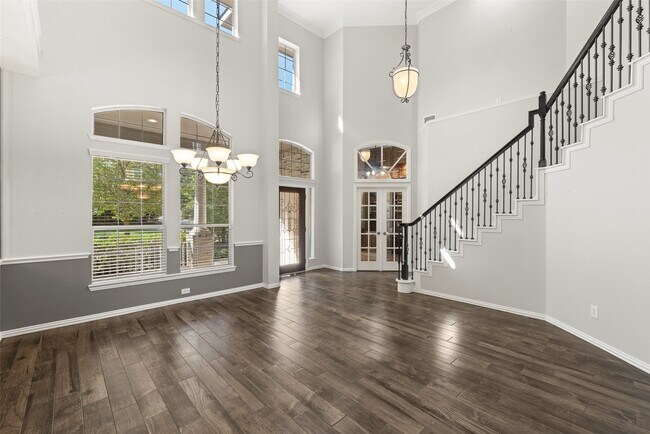 Building Photo - 118 Cezanne Woods Dr