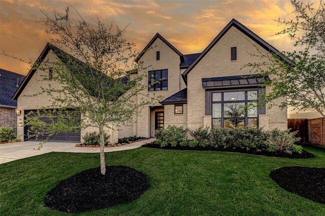 Building Photo - 7606 Redwoods Frst Dr