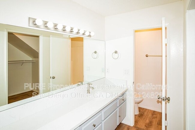 Building Photo - 1985 Seawind Way