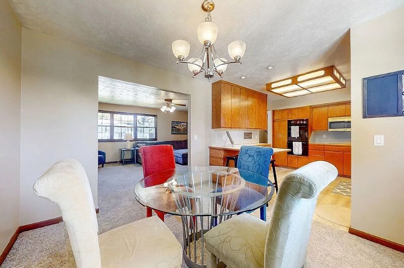 Building Photo - 12217 Sandra Cir