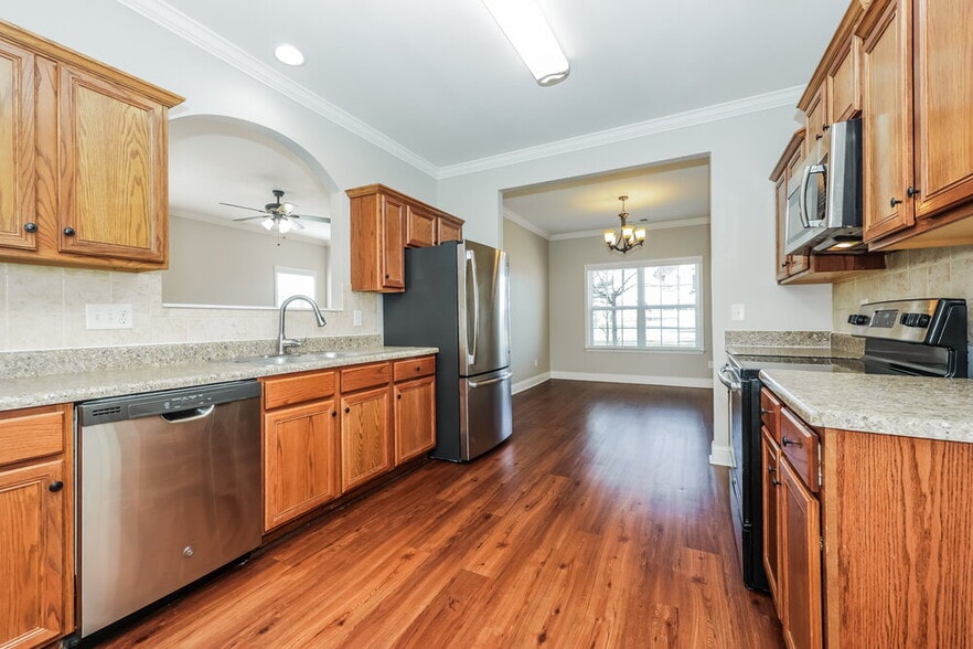 Building Photo - 4236 Princeton Oaks Ln