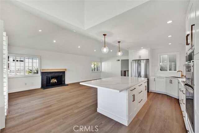 Building Photo - 804 Gardenia Way