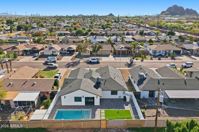 Building Photo - 6420 E Virginia Ave