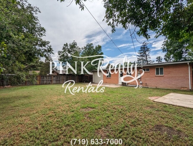 Building Photo - 123 Amherst St