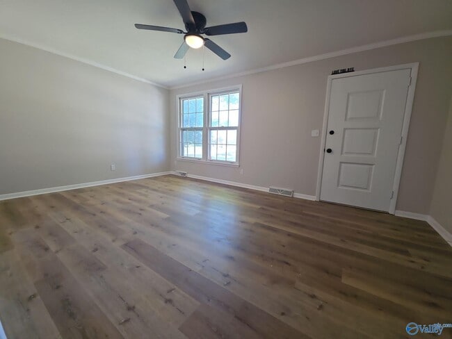 Building Photo - 3619 Hester Ln NW