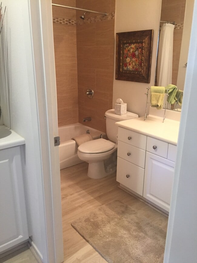 2nd Bathroom - 92-1212 Olani St