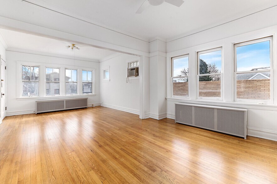 Building Photo - 1003 Beloit Ave