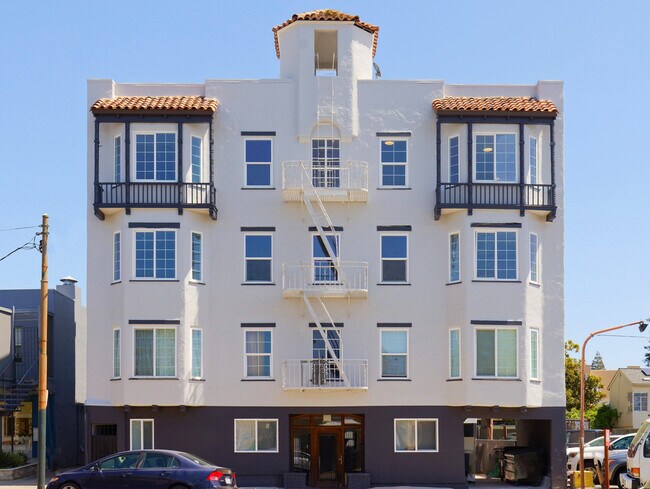 Building Photo - 6616 Telegraph Ave