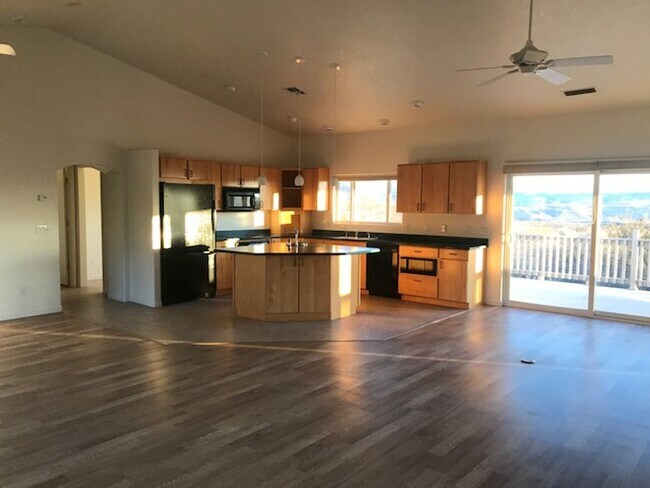 Building Photo - Occupied Coming Soon 2 bedroom plus den and an office gorgeous home on over an Acre Contact Prope...