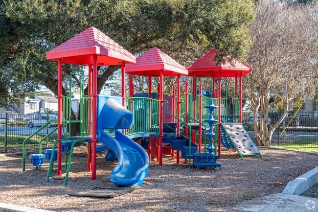 Building Photo - 9577 Neuens Rd