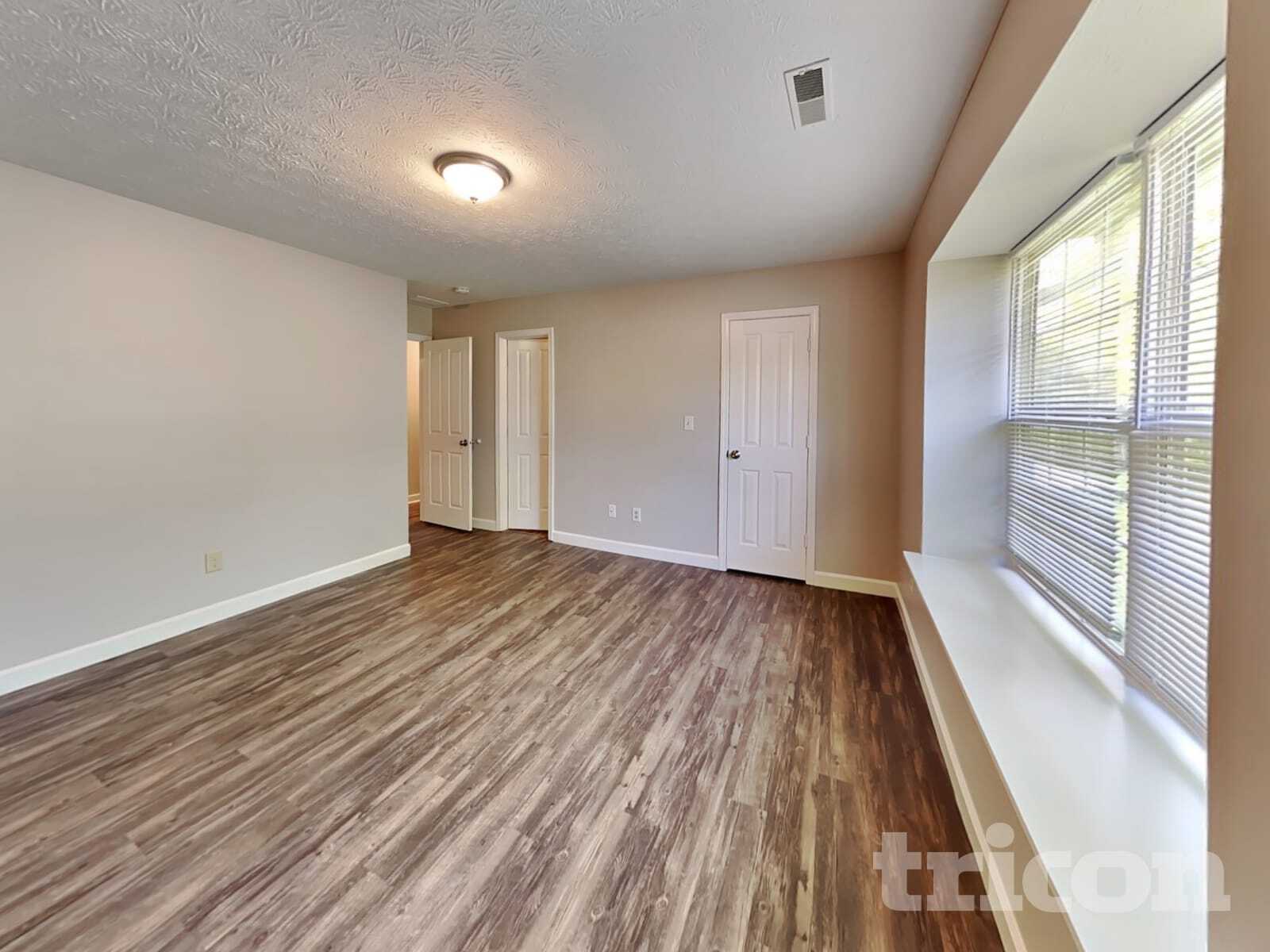 Building Photo - 12758 Sovereign Ln