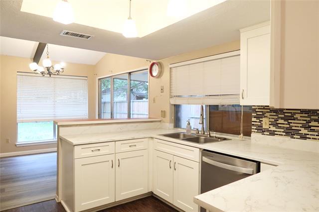 Building Photo - 113 S Spring Creek Dr