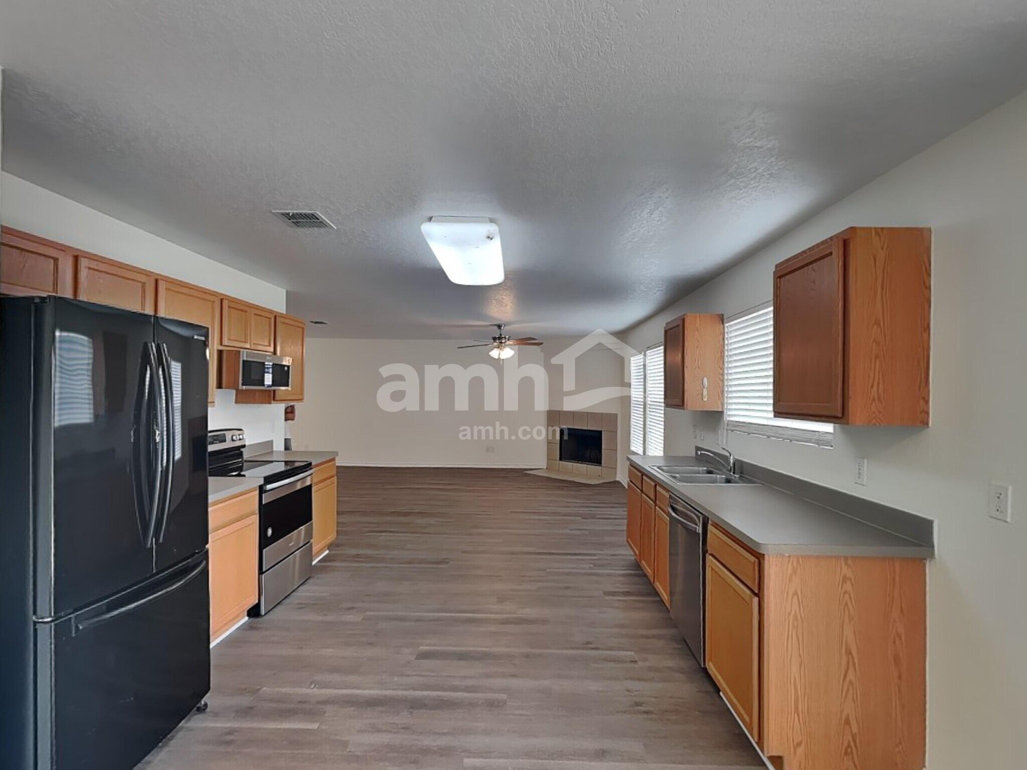 Building Photo - 629 Northhill Cir