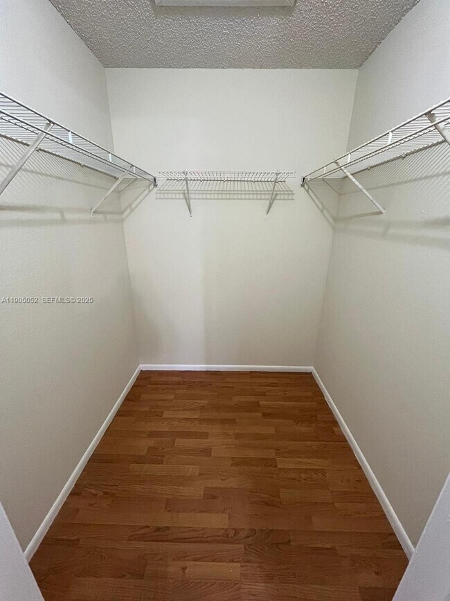 Building Photo - 10500 SW 155th Ct