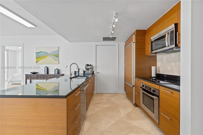 Building Photo - 50 Biscayne Blvd